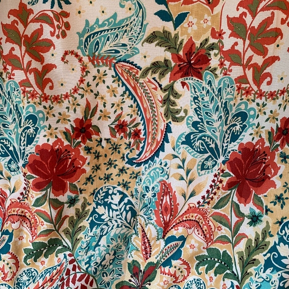 Pier 1 Clara Floral Grommet Curtain - Picture 2 of 5